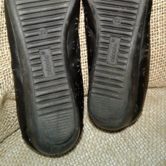 Women's  NICOLE  Black Shoes 7 W - Picture 6 of 7